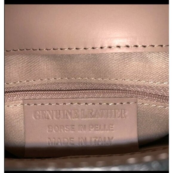 Pale Leather Italian Handmade Structured Satchel Handbag With Adjustable Straps - Picture 2 of 9